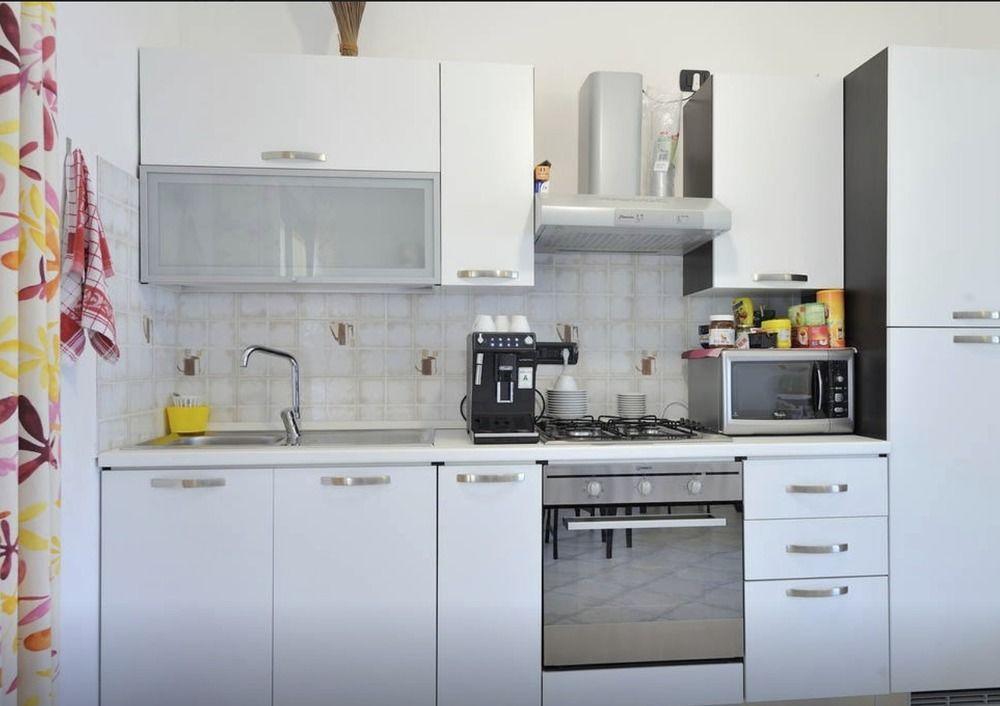 La Tortorella Room & Apartment Тортоли Экстерьер фото