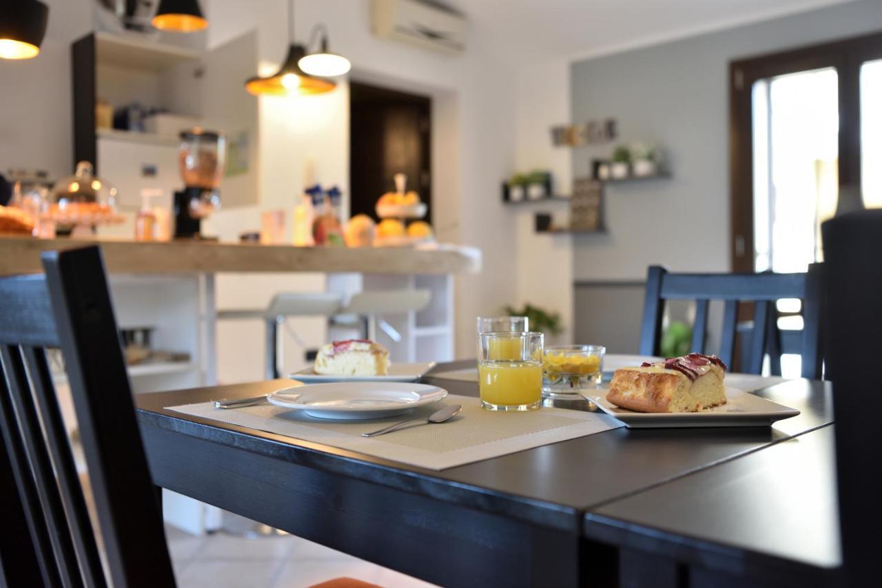 La Tortorella Room & Apartment Тортоли Экстерьер фото
